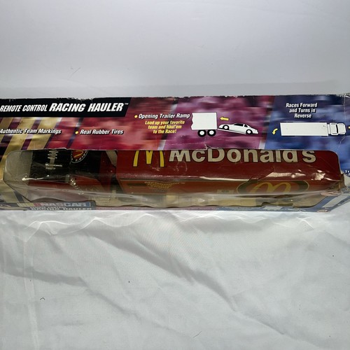 Vintage RARE 1997 ToyBiz Nascar Bill Elliot Remote Control Racing Hauler NIB - Picture 4 of 9