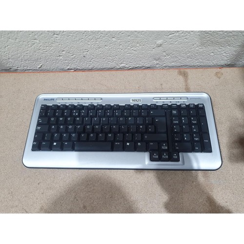 Philips 5545URF Nur Tastatur Schwarz Kabellos QWERTY (Standard) Ergonomisch für PC