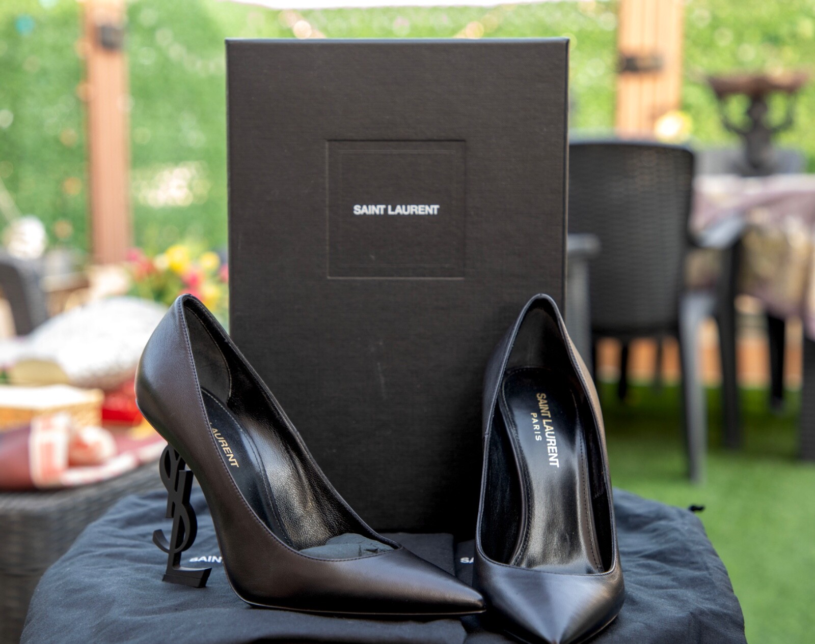 Decolte Saint Laurent Opyum in pelle nera taglia 37 5