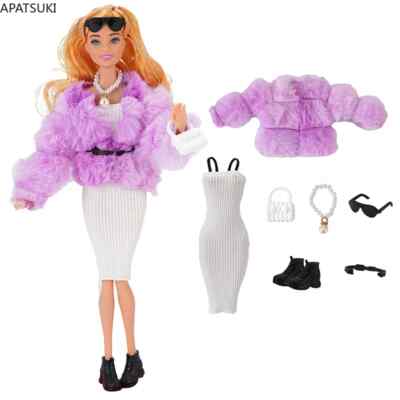 Lila Mantel Kleid Halskette Tasche Stiefel Gürtel Brille Outfits für Barbiepuppe