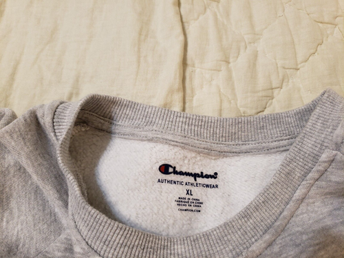CHAMPION-Girls-XL- Sweatshirt-Gray w/Pink Logo-Pullover-Authentic Atheletic Wear - Picture 5 of 5