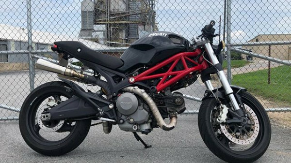 2009 Ducati Monster  2009 Ducati Monster 696