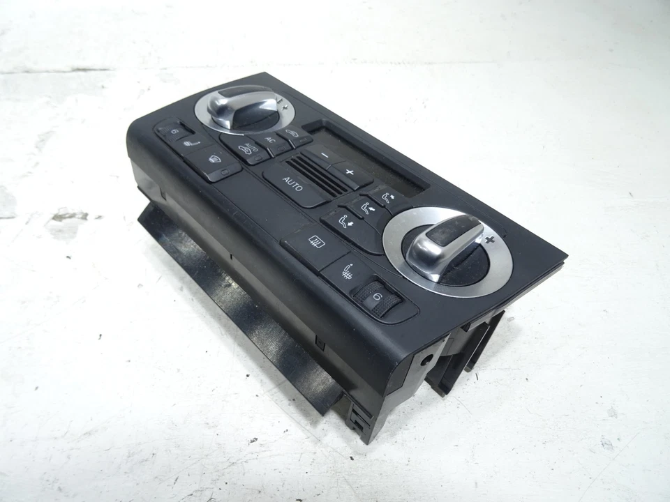 AUDI A3 2009 calefacción climatizador panel 8P0820043BL Foto 4 de 4