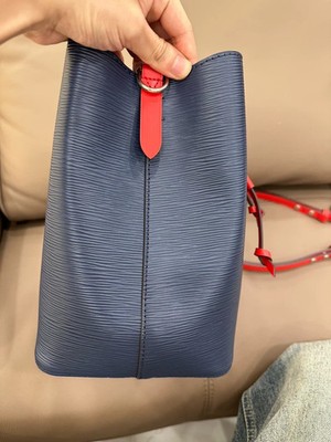 Louis Vuitton Neo Noe Bucket Bag Blue Epi Leather Red Stripe SHW