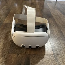 Meta Oculus Quest 3 - 128GB  - Headset ONLY -...