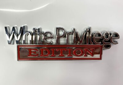 2X White Privilege Edition Emblems 3D Alloy Fender Badge Decal - Foto 5