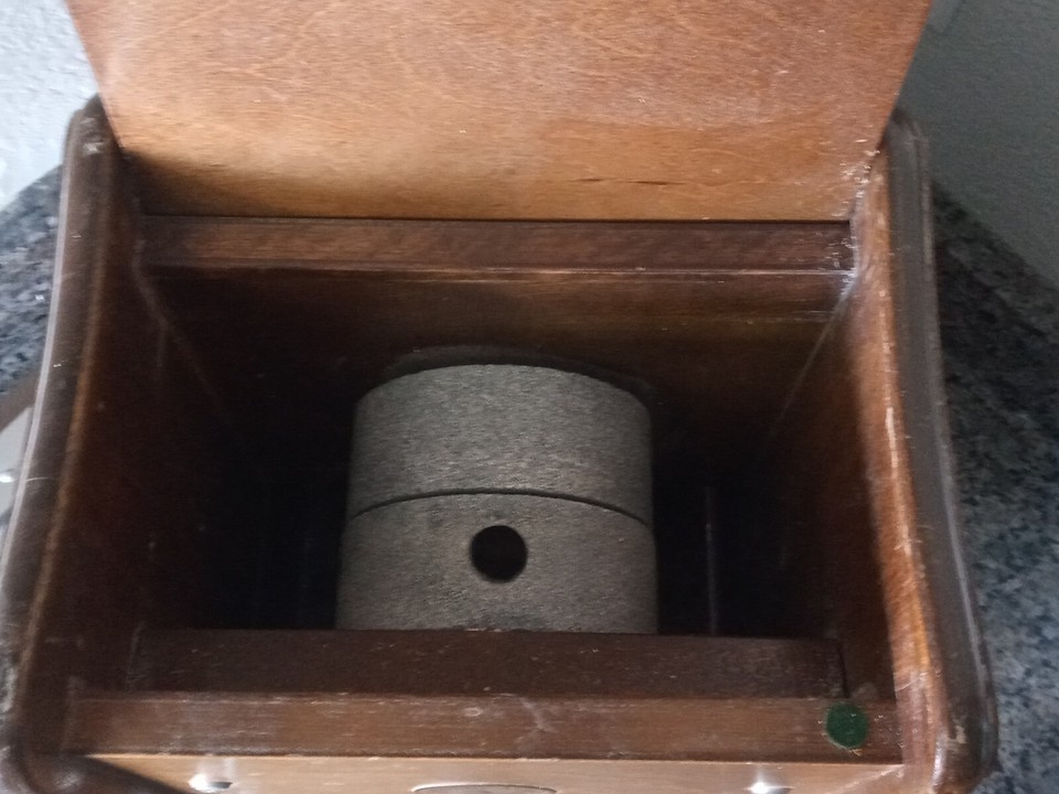 Vintage Magic Mill Wheat/Flour Grinder 3/4 Hp (Counter/Table Top) eBay