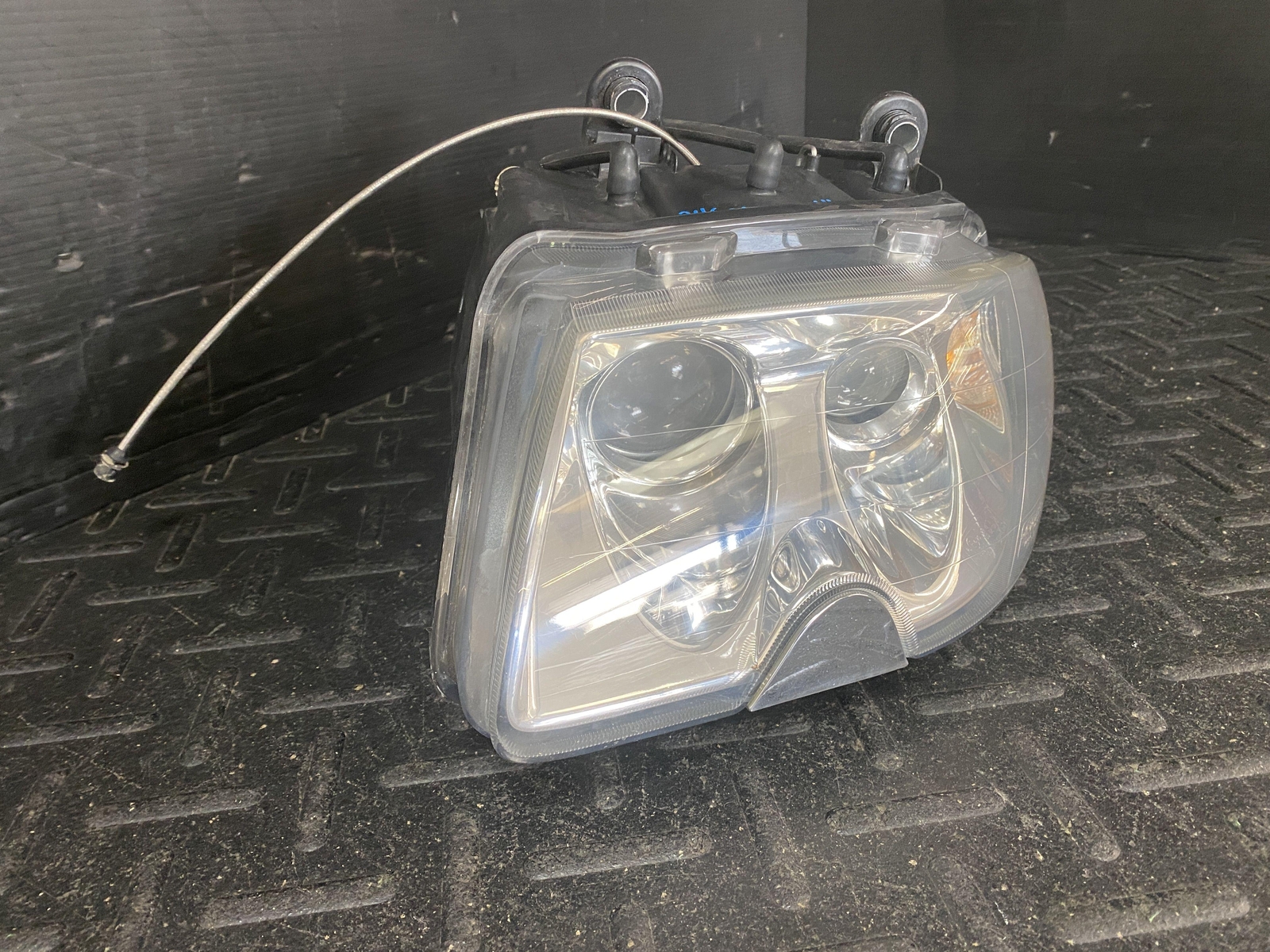 2006 MASERATI QUATTROPORT DRIVER LEFT LH BI XENON HID LOW & HIGH BEAM LIGHT LAMP