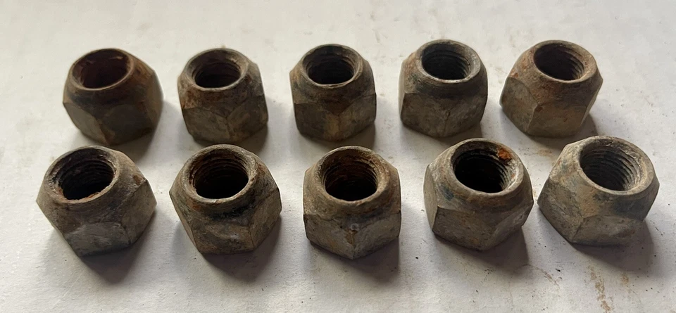 (10) Tuercas Oldsmobile Starfire 1963 lado del conductor rosca izquierda original OEM Foto 3 de 4