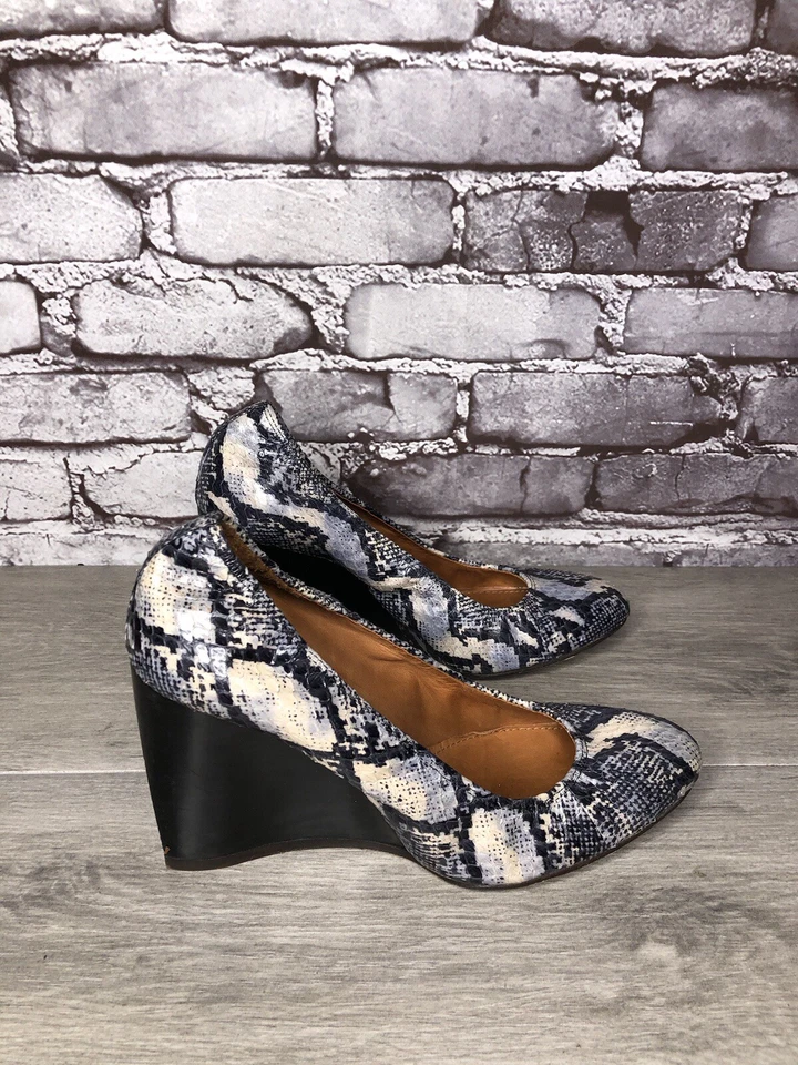 Zapatos de salón LANVIN de cuero azul marfil piel de serpiente cuñas altas para mujer 40EU/9,5M EE. UU. Foto 3 de 4