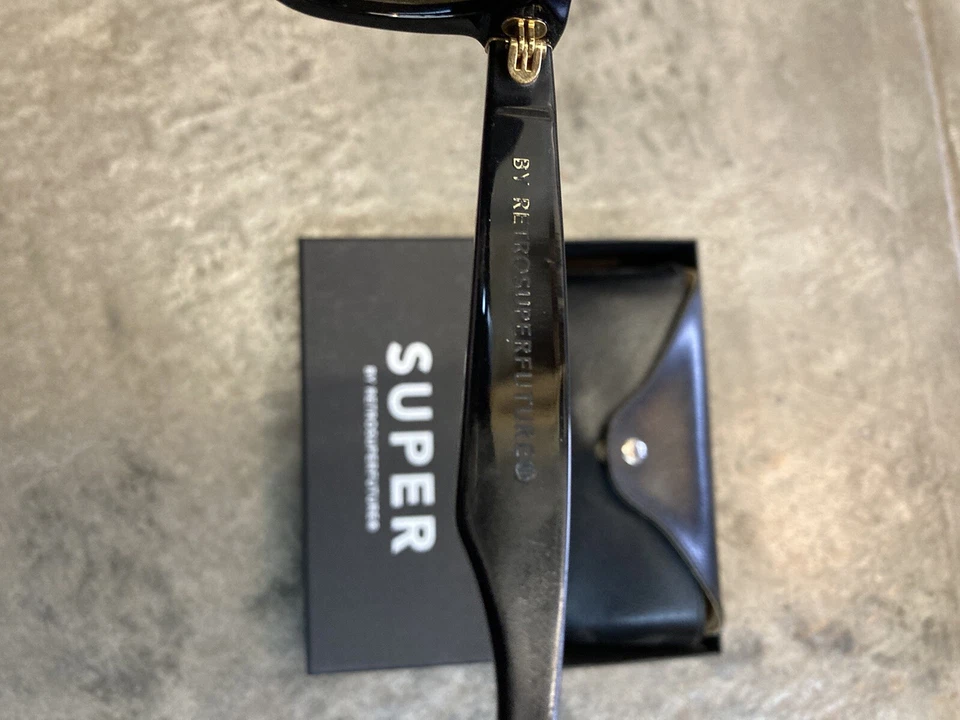 Gafas de sol Retrosuperfuture Classic Forma azules F96/R hechas en Italia Foto 4 de 4