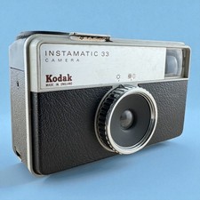 Vintage Kodak Instamatic 33 126 Film Camera – Made in England – Retro