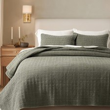 EVERGRACE Stonewashed Cotton Waffle Quilt Set King/Cal King 3PC Olive Green New