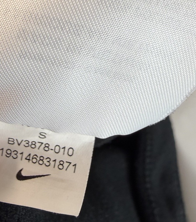 Nike Running Essential Puffer-Panel Jacket Womens… - image 12