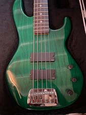 G&L Vintage 90's 5 string bass