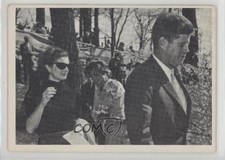 1964 Topps The Story of John F Jacqueline Kennedy Jackie #23 5xq