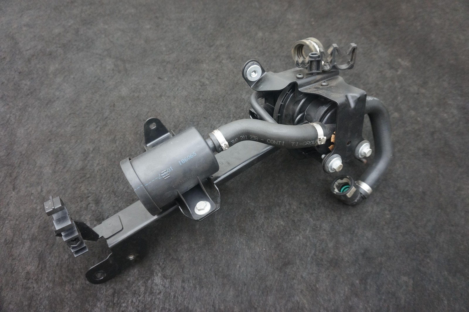 Fuel Leak Detection Pump 1C0906621 Bentley Continental Flying Spur 2003-18