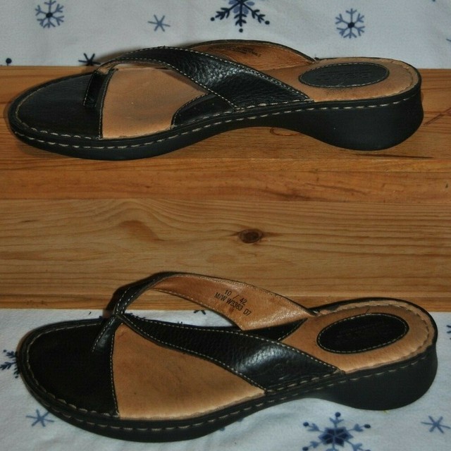 Women's BORN Black Leather Thong Sandals Size 10/42 M/W | eBay