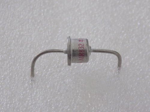 1x Motorola MR832 Silicon Fast Recovery Rectifier Diode 3A 200V Diode NOS - Picture 4 of 4