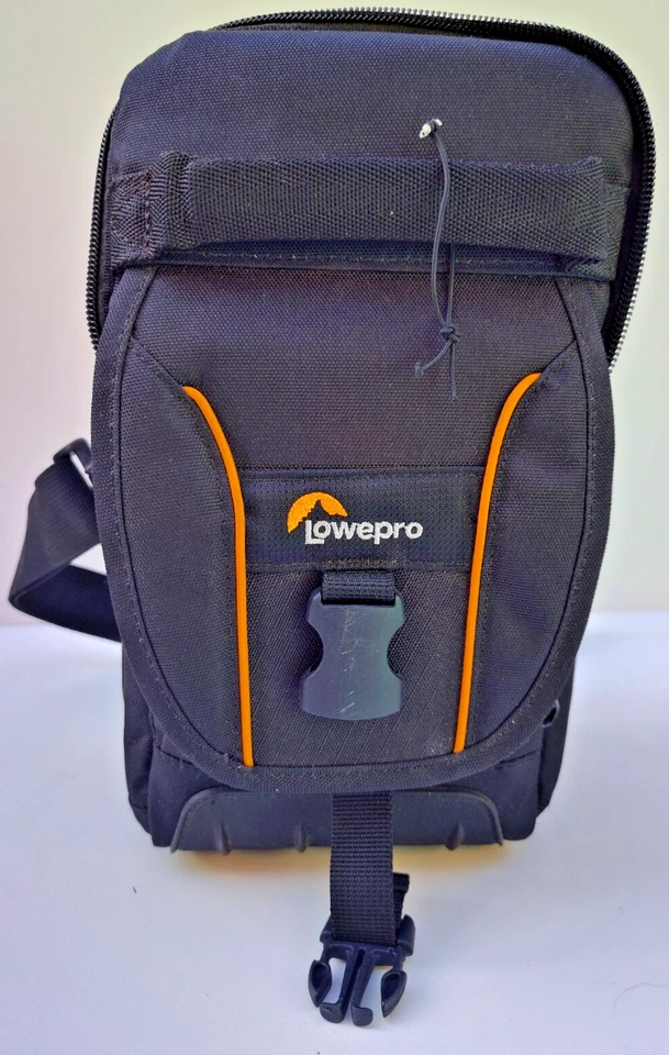 Сумка кобура для фотоаппарата LowePro Adventura SH 120 II вмещает 6 дюймов ширина x 4 дюйма высота 6,5 дюйма с ремнем - Изображение 2 из 4
