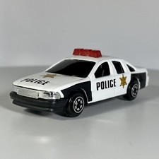 Yatming 823 Chevrolet Caprice 1:64 Diecast Police Car Black White