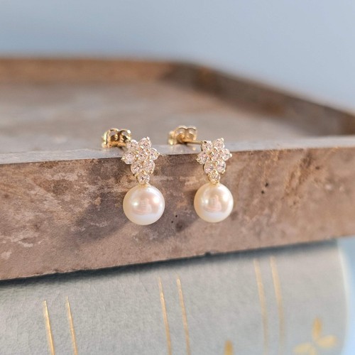 9ct Yellow Gold Daisy Flower Cluster and Pearl Drop Earrings - Vintage Gold