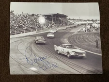 RICHARD PETTY Signed 8x10 Photo NASCAR RACING AUTOGRAPH 1