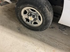 Used Wheel Fits 2001 Chevrolet Silverado 1500 Pickup 16x6-12 6 Lug Wheel Steel