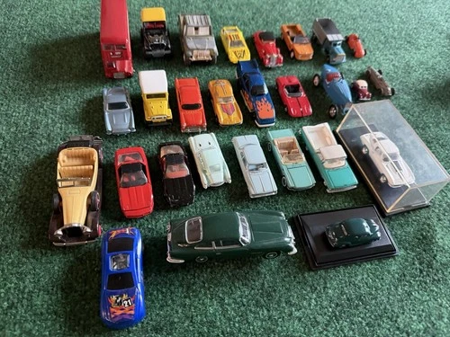Vintage Lot of Diecast Cars - Hot Wheels - Tomica - Unknown - Mixed Brands