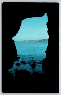 Postcard CA La Jolla Sunny Jim Sea Cave Pacific Ocean Rocky Cliffs Walk Waves A7