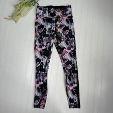 More Ultra Leggings Women  s Extra Small Xs Black Floral Crop