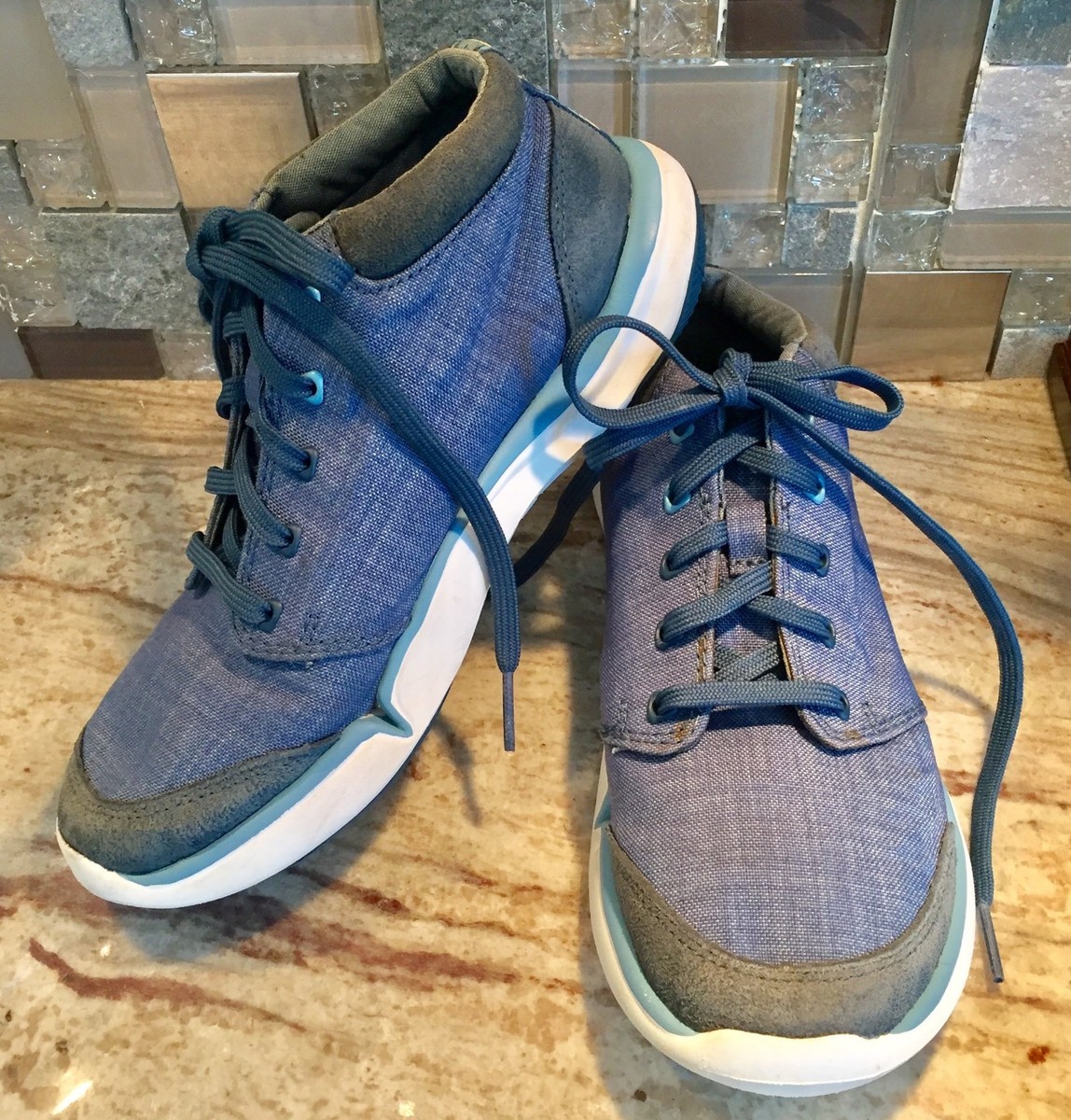 Teva Chukka Shoe Women's SZ Wander Canvas Blue Hi Top Comfort - Main Image