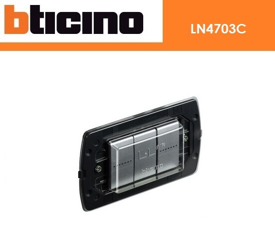 SUPPORTO 3 POSTI PER PLACCHE AIR BTICINO LIVING LIGHT LN4703C.