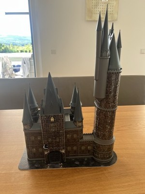 Ravensburger Puzzle Hogwarts Schloss  Astronomieturm Harry Potter Night Edition