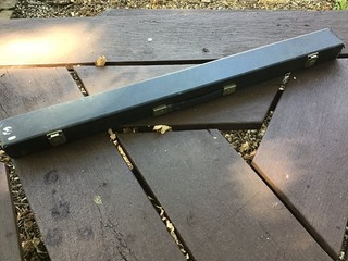 RILEY SNOOKER CUE WITH CASE
