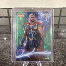 Chris Hemsworth as Thor 2025 Topps Chrome Marvel Studios Green Refractor #/199