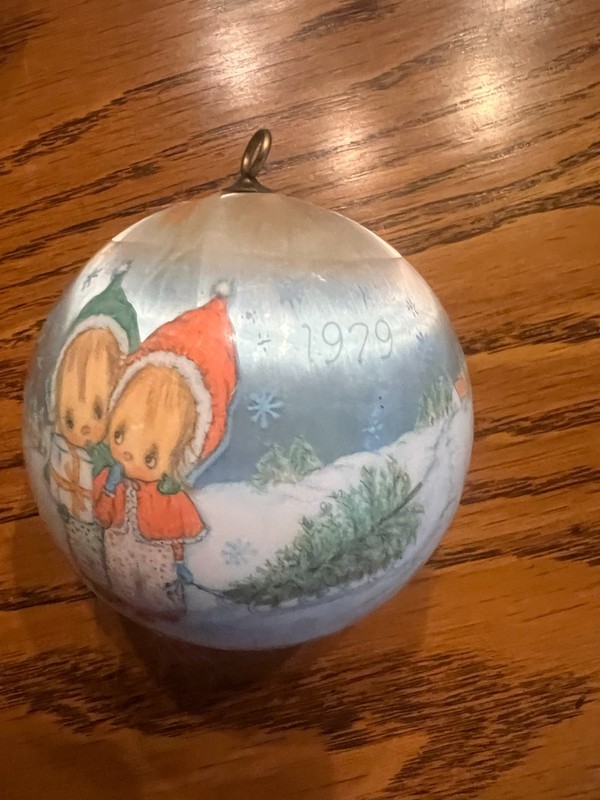 Vintage 1979 Precious Moments Satin Christmas Ornament Fun Times Memories to Tre