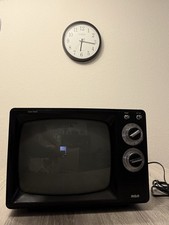 Vintage RCA Solid State Portable CRT Television Woodgrain Cabinet Tested Working