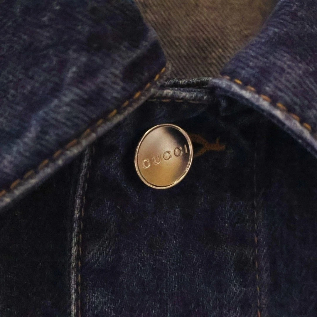 Giacca denim Gucci logo indaco 789129 usata 19c905128aaf2e22ced7bc8f26ff0262