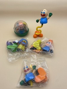 Lot of 5 Vintage Gumball Vending Machine Toy Figures Prizes Keychains