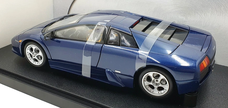 Hot Wheels 1/18 Scale Diecast 57304 - Lamborghini Murcielago - Blue - Image 2 of 4