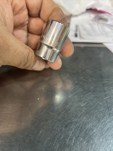 MATCO TOOLS 3/4" CHROME SOCKET -- 1/2" DRIVE -- C246A - Picture 7 of 7
