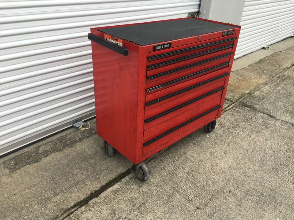 Caja de herramientas mecánicas rodante usada Foto 2 de 4