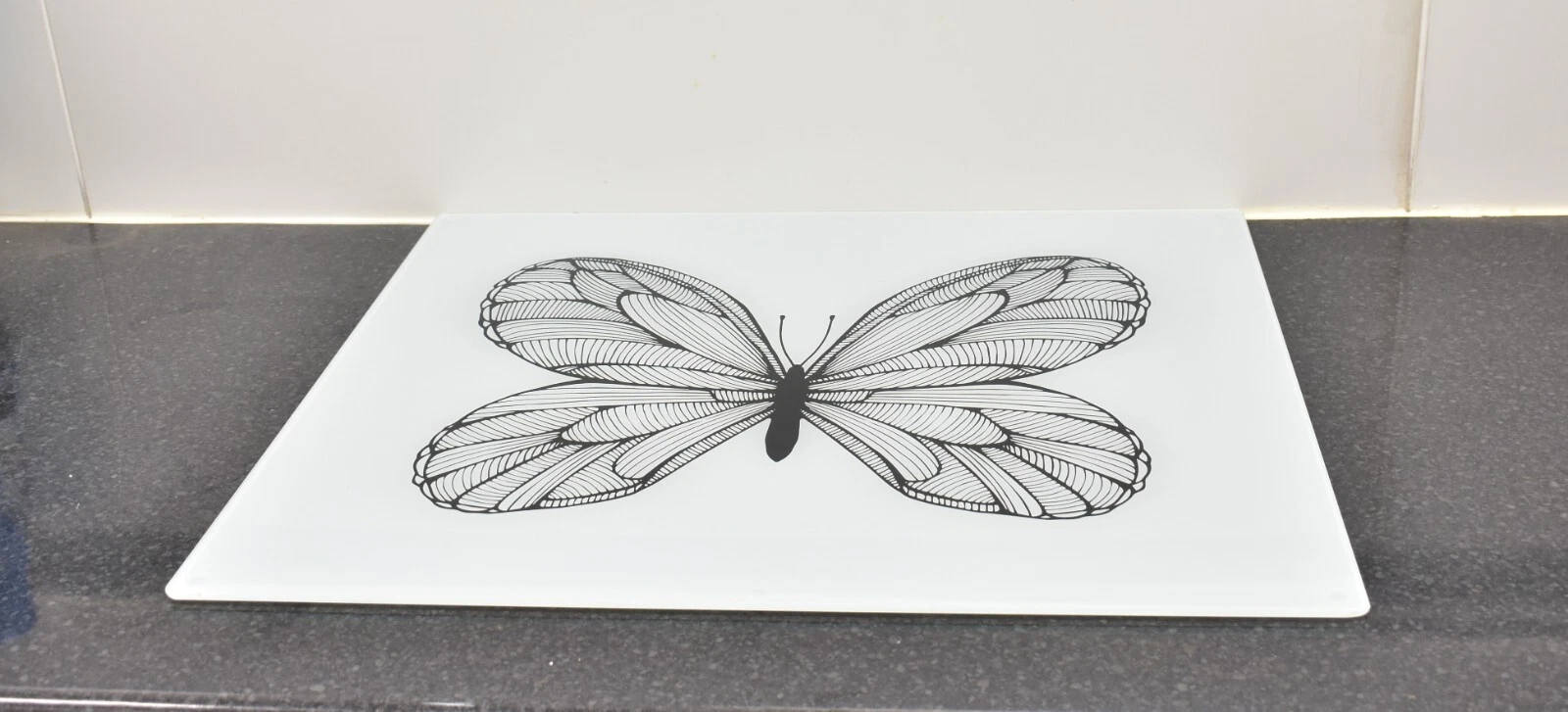 60X52Cm White Butterfly Universal Hob Cover Plate Tempered Glass Worktop Saver