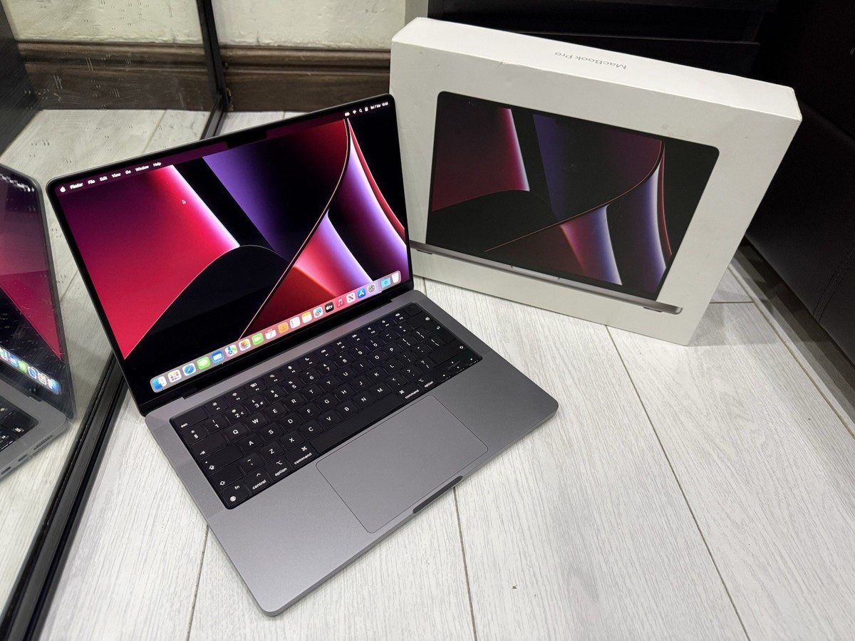 Apple MacBook Pro Retina 14
