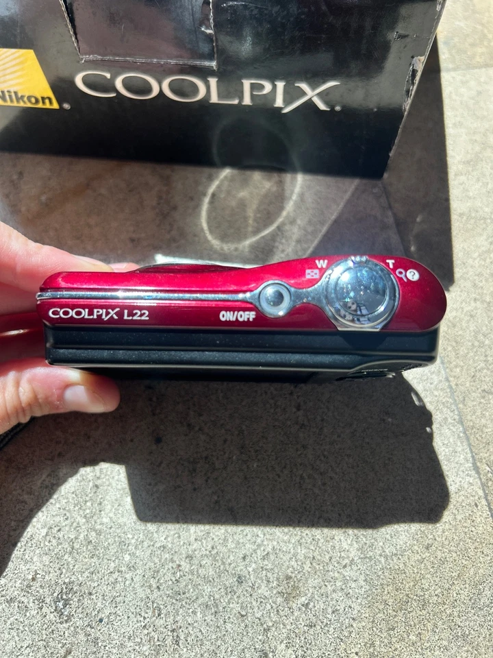 Paquete de cámara digital NIKON COOLPIX L22 12mp 3,6x zoom rojo FUNCIONANDO EN CAJA PROBADO Foto 3 de 4