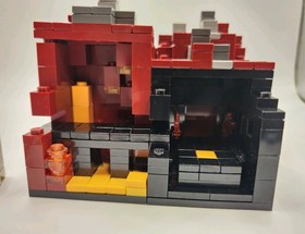 LEGO Minecraft: The Nether (21106)