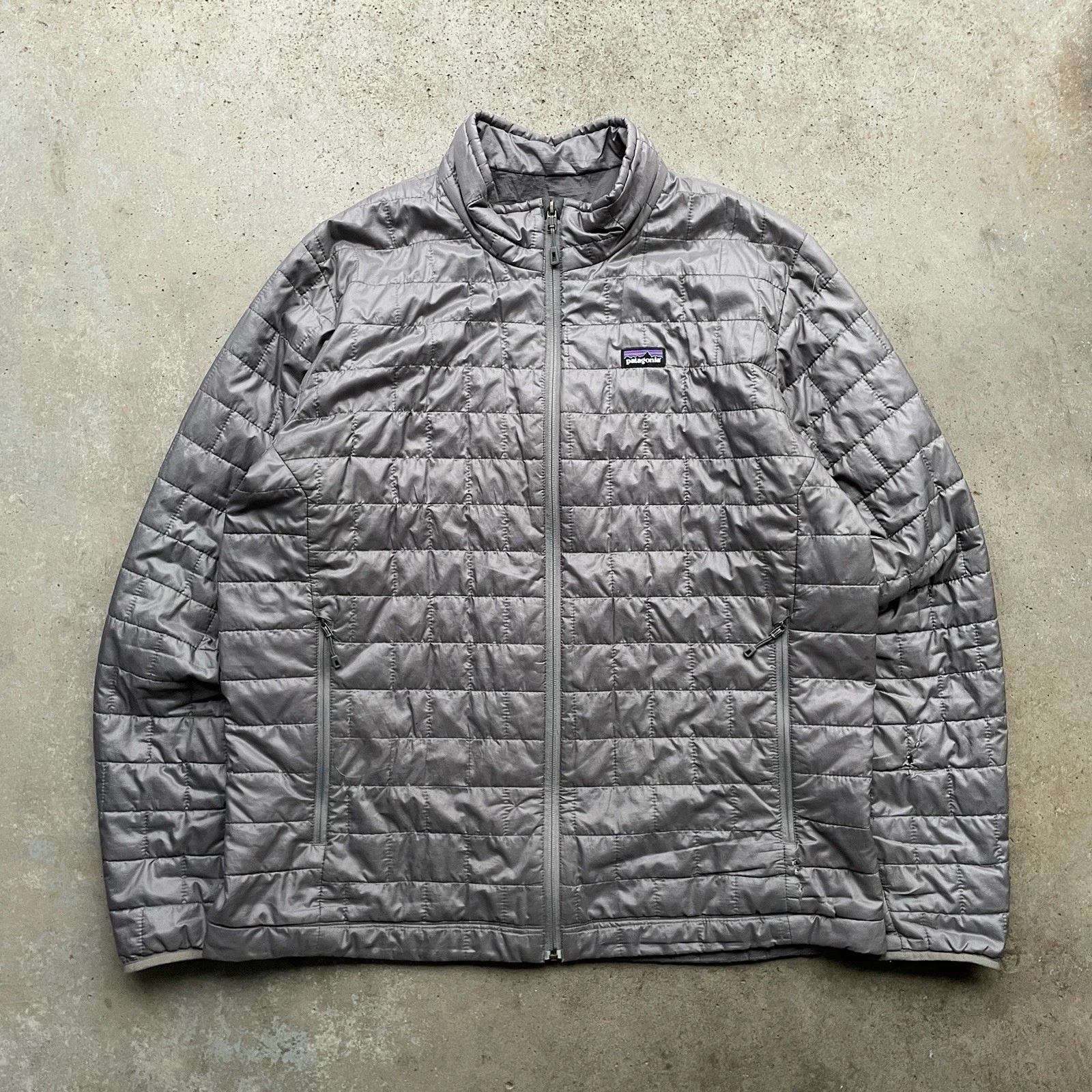 Patagonia Nano Puff Jacket Charcoal Gray Men's Size XL Hiking Outdoors