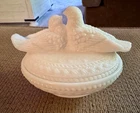 Vintage Westmoreland Milk Glass Covered  Dish Lovebirds/Doves On Nest 6"