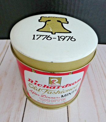 Vintage RICHARDSON Old Fashioned After Dinner MINTS Tin 1776-1976 Empty 10 oz